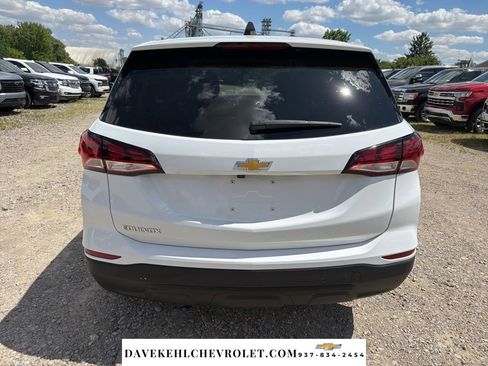 Used 2022 Chevrolet Equinox LS w/ LS Convenience Package FWD image 5
