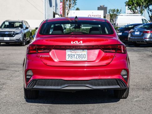 Used 2023 Kia Forte LXS image 6