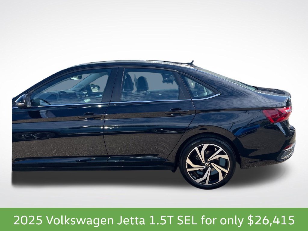 Used 2025 Volkswagen Jetta SEL FWD image 4
