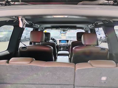 Used 2019 Nissan Armada Platinum w/ Captain's Chairs Package image 11