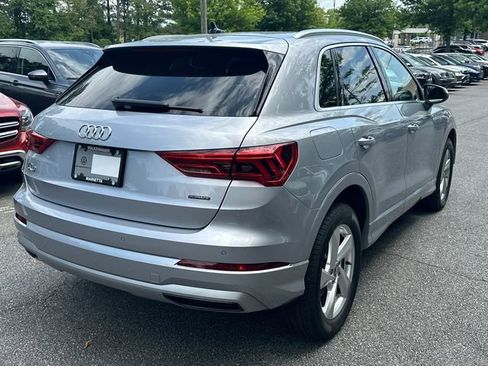 Used 2019 Audi Q3 2.0T Premium w/ Convenience Package AWD/4WD image 5