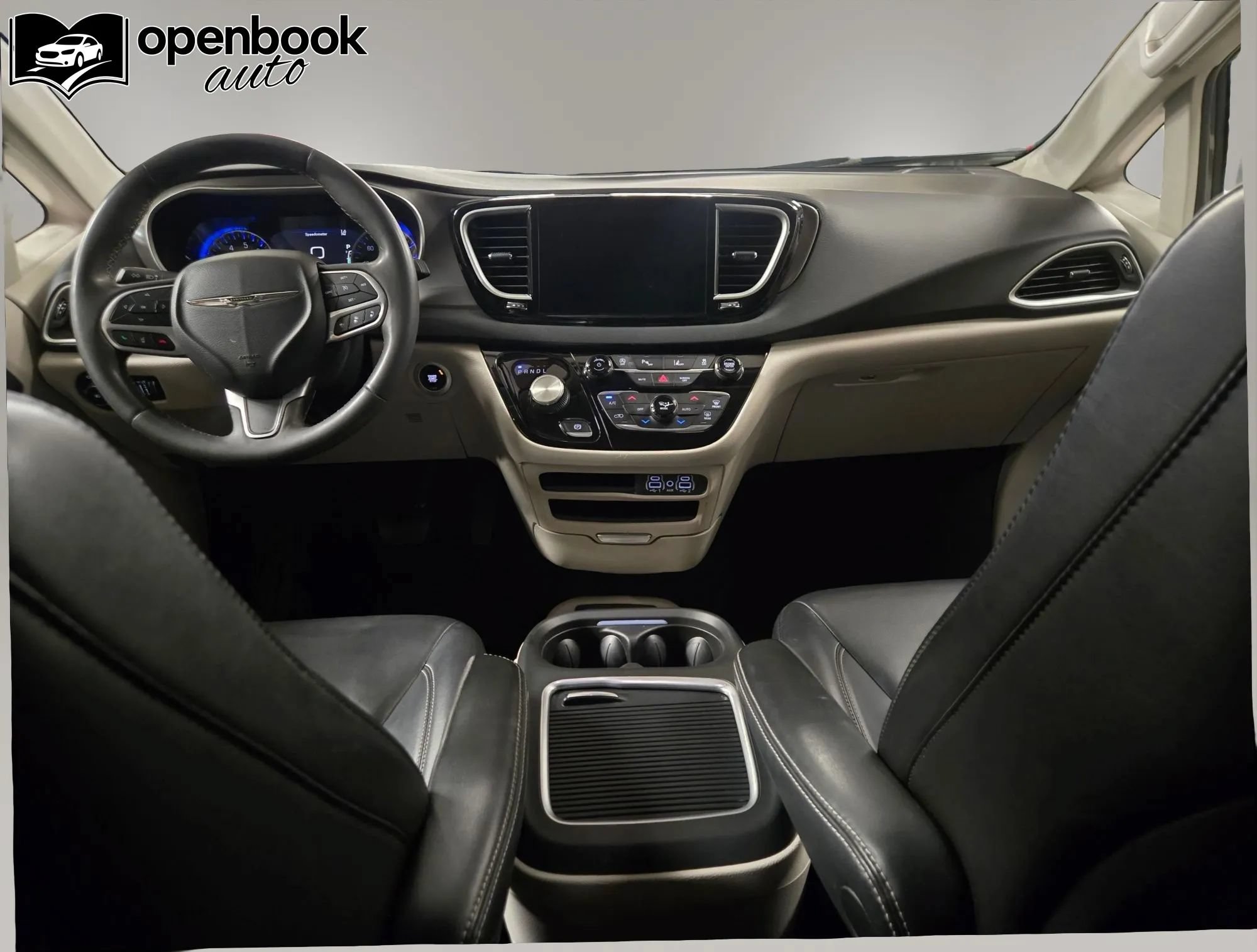 Used 2023 Chrysler Pacifica Touring-L FWD image 15
