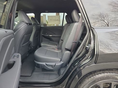 New 2026 Lexus TX 500h AWD w/ Technology Package image 5