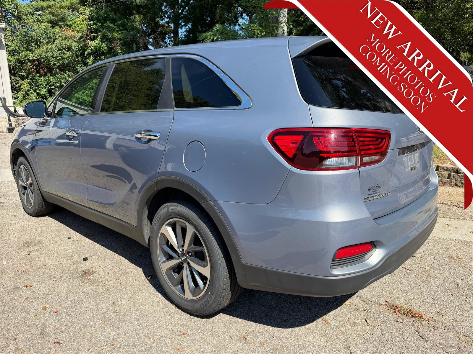 Used 2020 Kia Sorento FWD V6 image 5