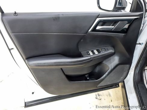 Used 2023 Mitsubishi Outlander SE FWD image 28