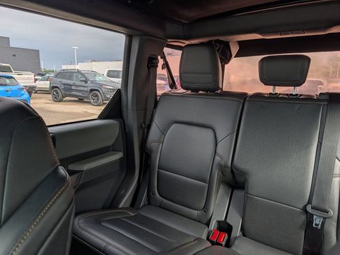 Used 2021 Ford Bronco Badlands AWD/4WD image 12