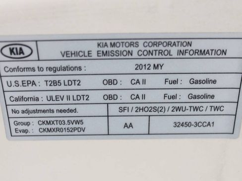 Used 2012 Kia Sedona EX w/ Luxury Pkg FWD image 41