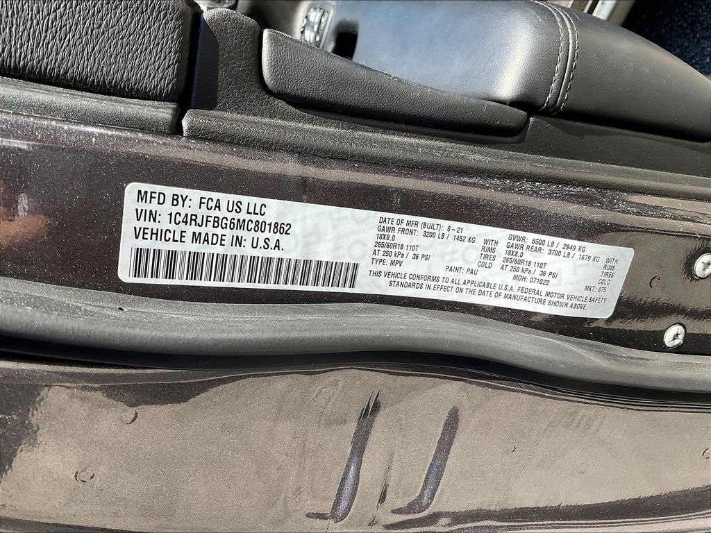 Used 2021 Jeep Grand Cherokee Limited AWD/4WD image 16