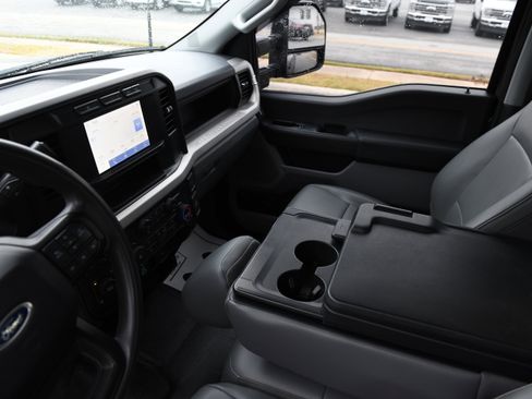 Used 2023 Ford F250 XL w/ XL Off-Road Package image 32