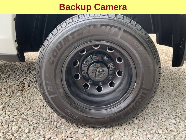 Used 2023 RAM 3500 Big Horn w/ Night Edition AWD/4WD image 9