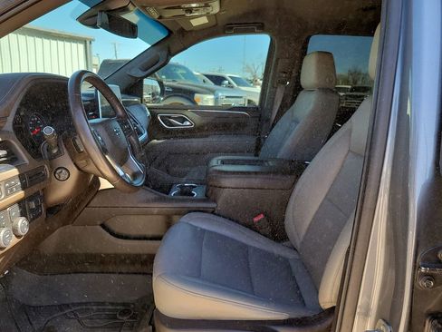 Used 2021 Chevrolet Tahoe Z71 w/ Z71 Off-Road Package image 19