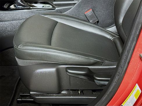 Used 2024 Buick Encore GX Sport Touring image 16