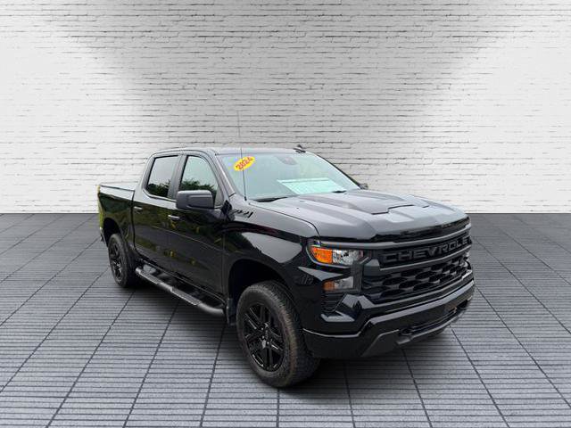 Used 2024 Chevrolet Silverado 1500 Custom Trail Boss w/ Turbomax Blackout Package AWD/4WD image 5