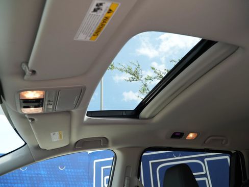 New 2026 Honda Odyssey EX-L image 17