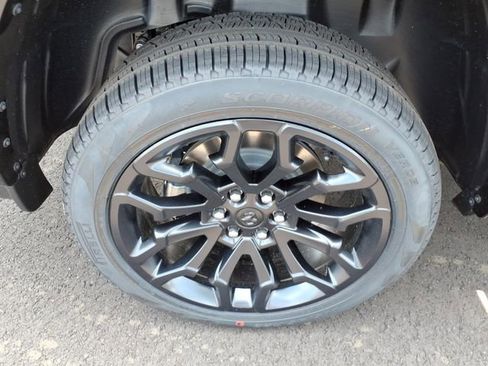 New 2026 RAM 1500 Limited AWD/4WD image 4