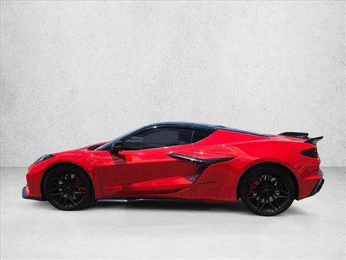 Used 2026 Chevrolet Corvette Z06 RWD image 8
