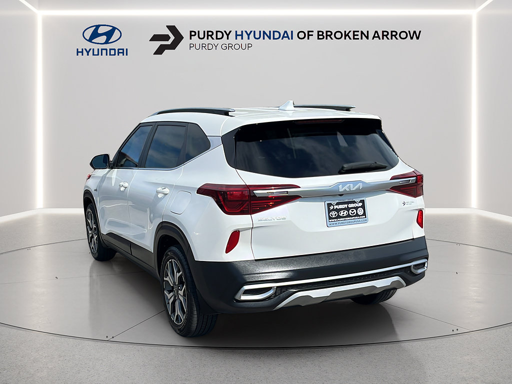 Used 2023 Kia Seltos EX AWD/4WD image 5