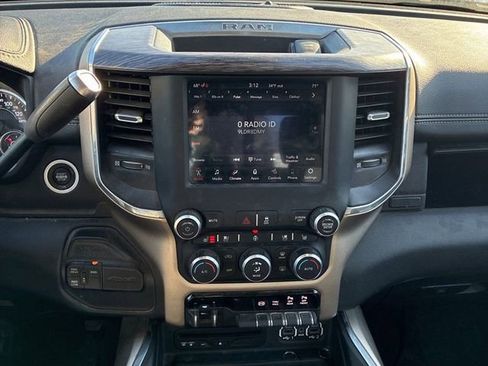 Used 2019 RAM 3500 Laramie image 12