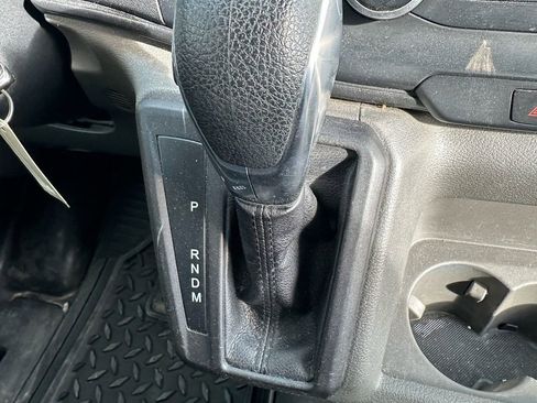 Used 2020 Ford Transit 250 image 18