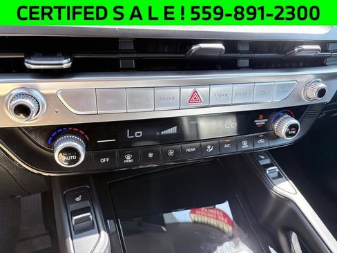 Certified 2025 Kia Telluride S FWD image 20