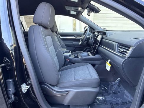 New 2026 GMC Terrain Elevation w/ LPO, Floor Liner Package image 26