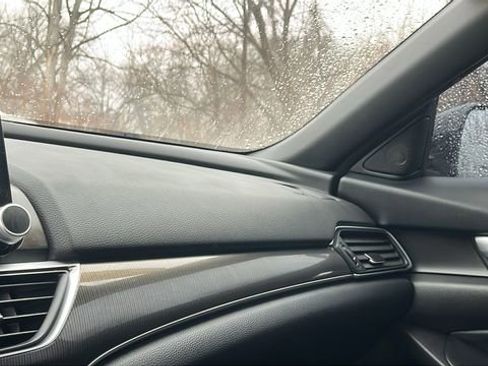 Used 2020 Honda Accord Sport image 18