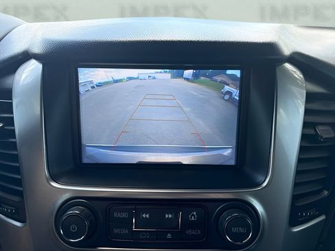 Used 2018 Chevrolet Tahoe Premier AWD/4WD image 23