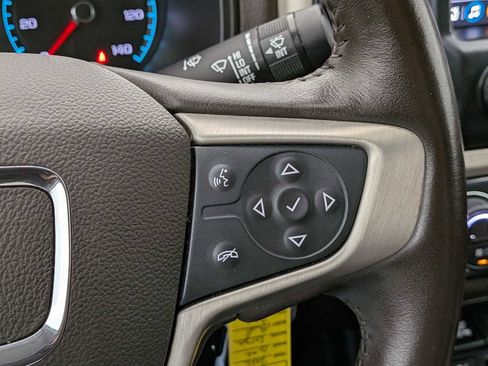 Used 2022 GMC Canyon Denali AWD/4WD image 25