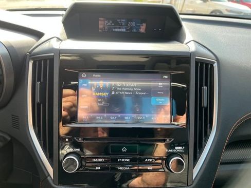 Used 2022 Subaru Crosstrek 2.0i Premium image 33