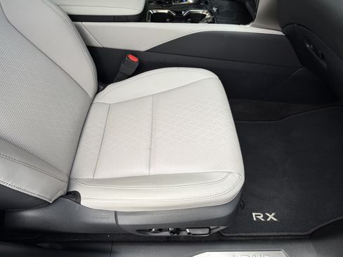 Used 2025 Lexus RX 350 Premium Plus FWD image 44