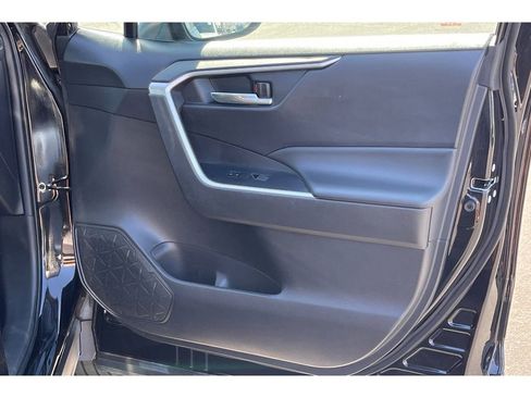 Used 2023 Toyota RAV4 XLE Premium FWD image 22