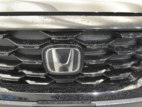 Used 2023 Honda Passport Elite image 9