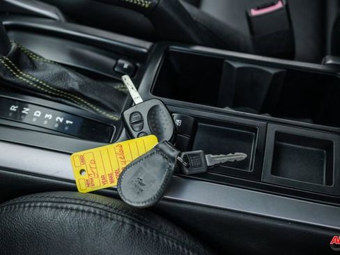 Used 2004 Pontiac GTO image 71