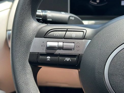 Used 2026 Hyundai Tucson SEL FWD image 32