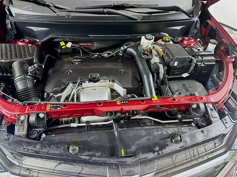 Used 2018 Chevrolet Equinox LT image 27