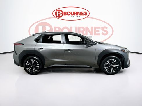 Used 2023 Subaru Solterra AWD image 10