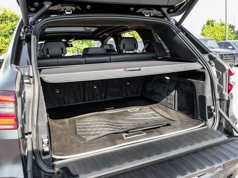 Used 2023 BMW X5 M w/ Competition Package AWD/4WD image 58