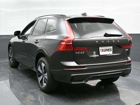 New 2025 Volvo XC60 T8 Core w/ Protection Package Premier image 9