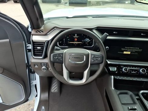 New 2026 GMC Sierra 3500 Denali w/ Denali Reserve Package AWD/4WD image 14