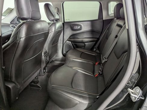 Certified 2020 Jeep Compass Latitude image 24