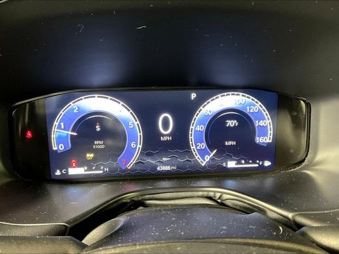 Used 2022 Jeep Compass High Altitude AWD/4WD image 12