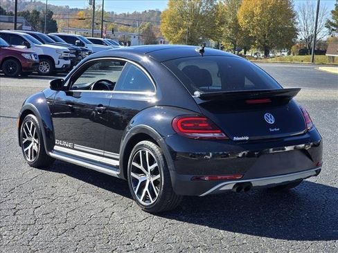 Used 2018 Volkswagen Beetle 2.0T Dune image 24