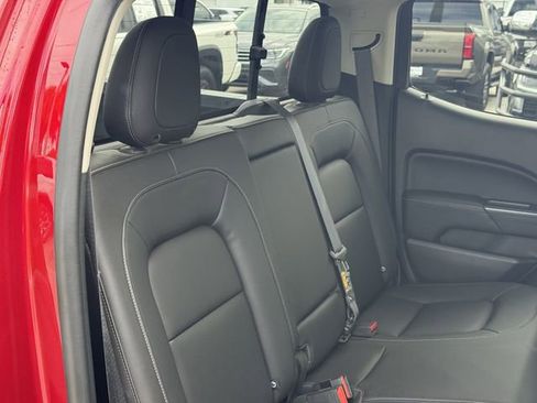 Used 2017 GMC Canyon SLT w/ Driver Alert Package AWD/4WD image 31