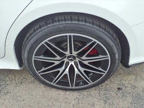 Used 2022 Mercedes-Benz AMG GT 43 image 20