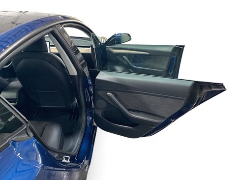 Certified 2021 Tesla Model 3 Long Range AWD/4WD image 10