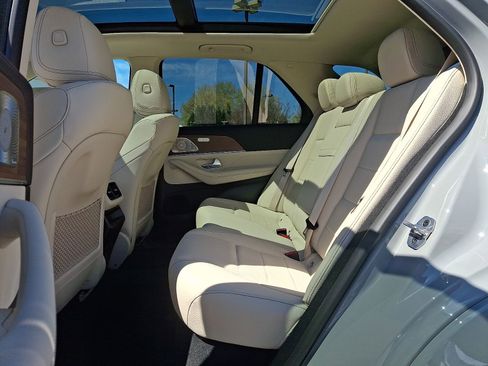 New 2026 Mercedes-Benz GLE 450 4MATIC image 6