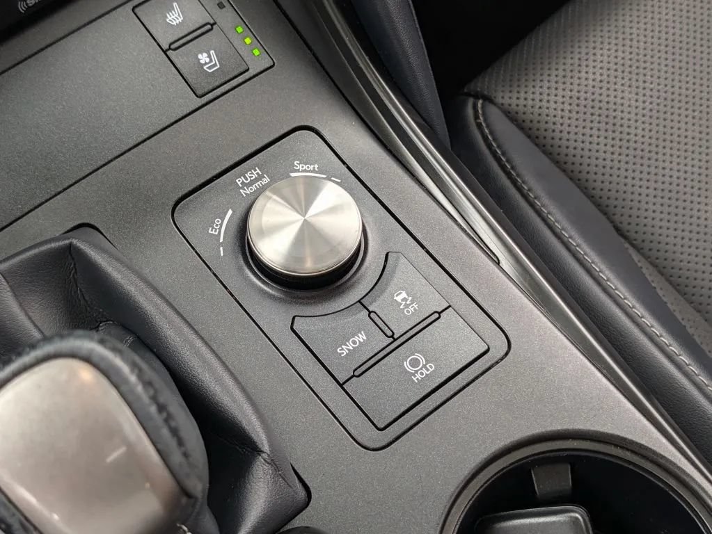 Used 2022 Lexus IS 350 F Sport w/ Memory Package AWD/4WD image 29