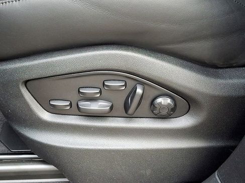 New 2026 Porsche Cayenne GTS image 14