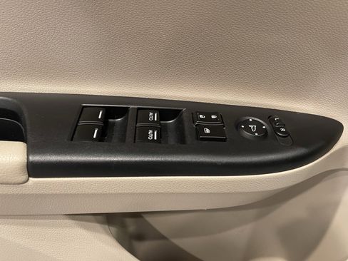 Used 2013 Honda Accord EX image 26
