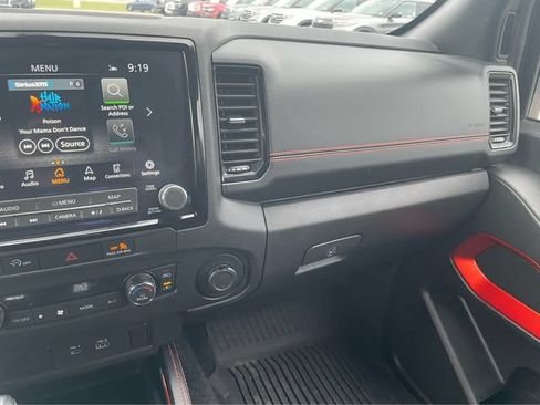 Used 2024 Nissan Frontier PRO-4X w/ Off-Road Protection Package AWD/4WD image 27